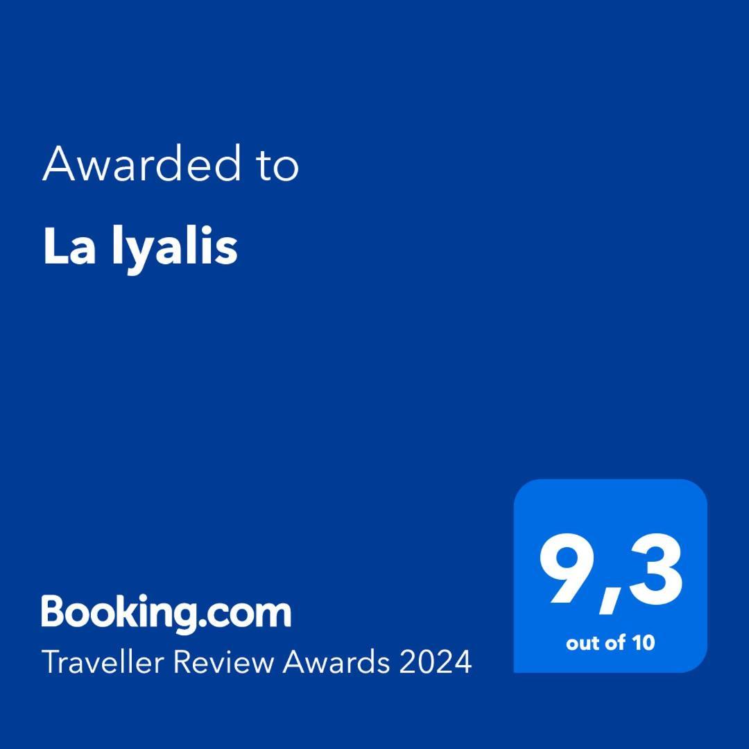 艾吉纳La Lyalis住宿加早餐旅馆 外观 照片
